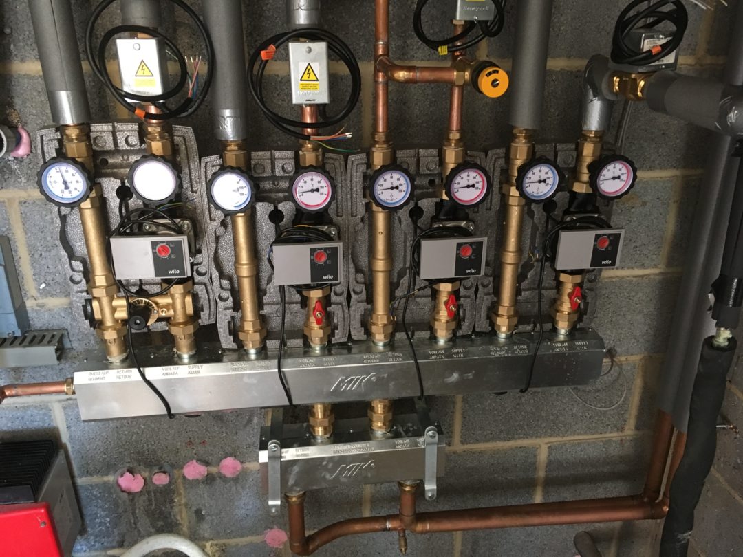Low Loss Header System
